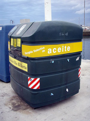 WVO oil collection bin can be used to make biodiesel
